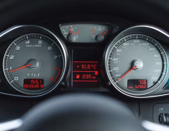 Dashboard Audi R8 [UK-spec] '2007–12