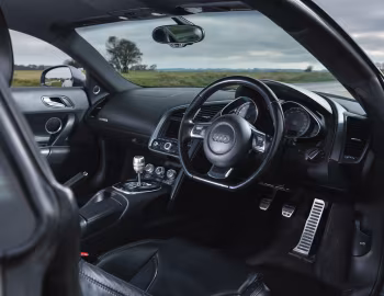 Интерьер Audi R8 [UK-spec] '2007–12