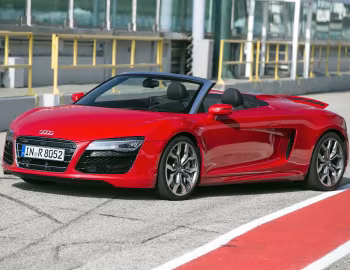 Audi R8 V10 Spyder [Worldwide] '2012–16