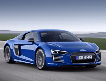 Audi R8 e-tron '2015–16
