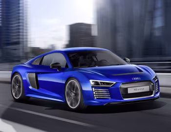 Audi R8 e-tron '2015–16