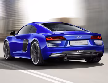 Audi R8 e-tron '2015–16
