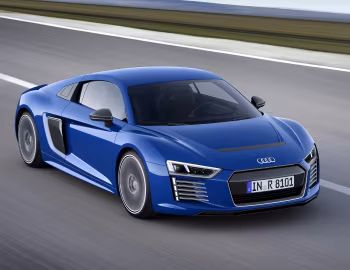 Audi R8 e-tron '2015–16