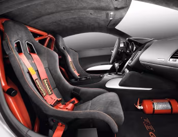 Интерьер Audi R8 GT [EU-spec] '2010