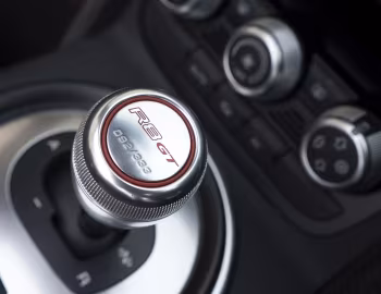 Audi R8 GT Spyder [UK-spec] '2011–12