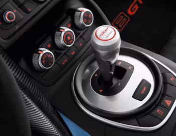 Interior Audi R8 GT Spyder [EU-spec] '2011–12