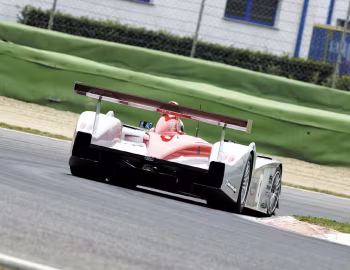 Audi R8 LMP '2002