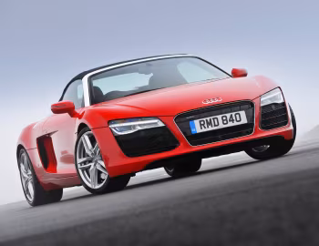 Audi R8 Spyder [UK-spec] '2013–16