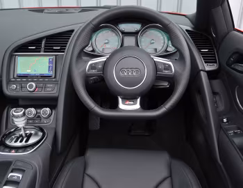 Panel frontal Audi R8 Spyder [UK-spec] '2013–16