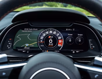 Tableau de bord Audi R8 Spyder V10 Plus [UK-spec] '2017–18