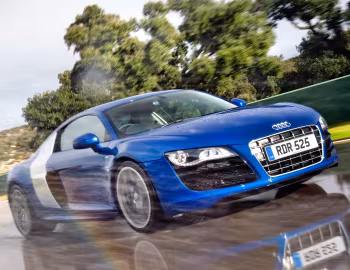 Audi R8 V10 [UK-spec] '2009–12
