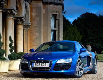 Audi R8 V10 [UK-spec] '2009–12