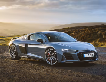 Audi R8 V10 performance [UK-spec] '2019–pr.
