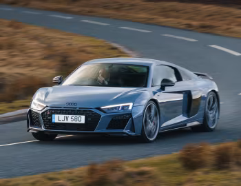 Audi R8 V10 performance [UK-spec] '2019–pr.