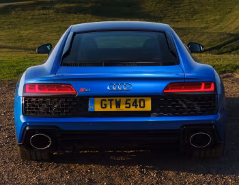 Audi R8 V10 RWD Coupé [UK-spec] '2020–pr.