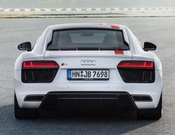Audi R8 V10 RWS [Worldwide] '2017–18