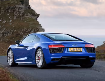 Audi R8 V10 RWS [UK-spec] '2018–19