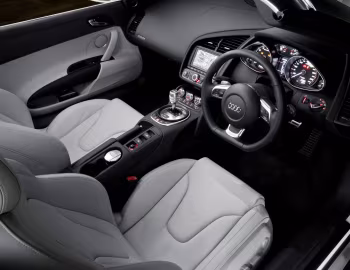 Interior Audi R8 V10 Spyder [Australia] '2010–12