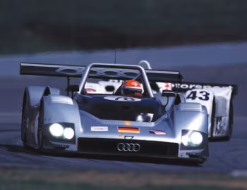 Audi R8R '2000