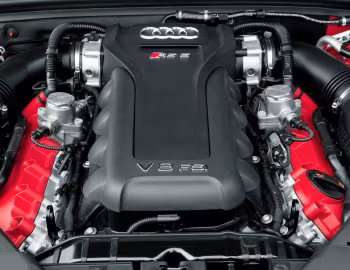 Bajo el capó Audi RS 5 Cabriolet [UK-spec] '2013–17