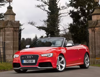 Audi RS 5 Cabriolet [UK-spec] '2013–17