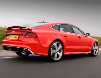 Audi RS 7 Sportback [UK-spec] '2013–14