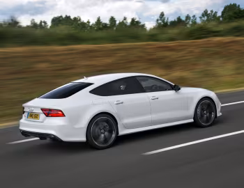 Audi RS 7 Sportback [UK-spec] '2013–14