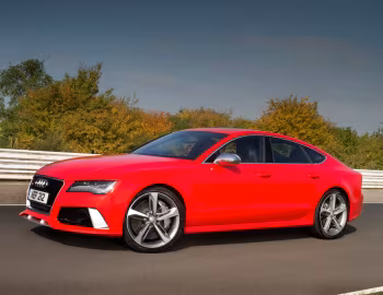 Audi RS 7 Sportback [UK-spec] '2013–14