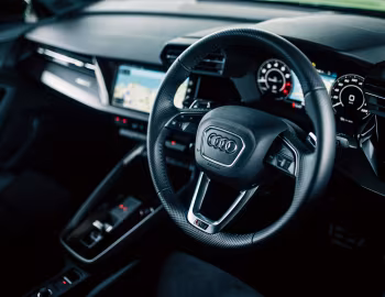 Тарпеда Audi RS 3 Sedan [Japan] '2023–н.ч.