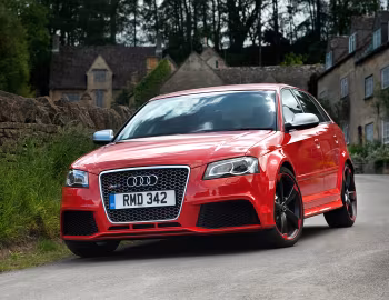 Audi RS 3 Sportback [UK-spec] (8PA) '2011–12