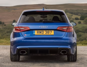Audi RS 3 Sportback [UK-spec] (8V) '2015–17