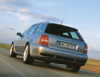 Audi RS 4 Avant [Worldwide] (B5,8D) '05.2000–09.2001