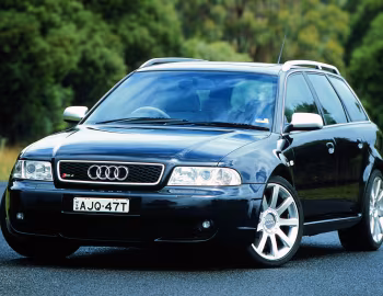 Audi RS 4 Avant [Australia] (B5,8D) '2000–01