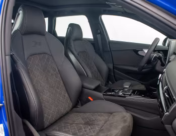 Interni Audi RS 4 Avant [Latam] (B9) '2020–pr.