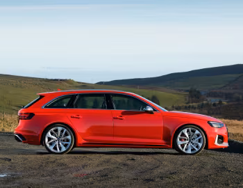 Audi RS 4 Avant [UK-spec] (B9) '2018–20