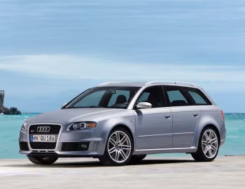 Audi RS 4 Avant [Worldwide] (B7,8E) '2006–08