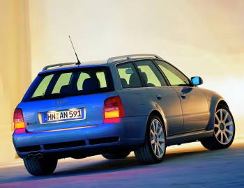 Audi RS 4 Avant [Worldwide] (B5,8D) '05.2000–09.2001