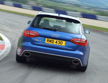 Audi RS 4 Avant [UK-spec] (B8,8K) '2012–15