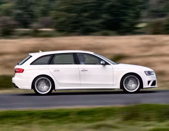 Audi RS 4 Avant [UK-spec] (B8,8K) '2012–15