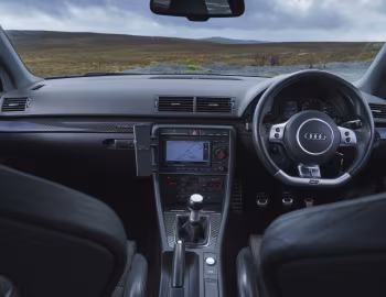 Panel frontal Audi RS 4 Avant [UK-spec] (B7,8E) '2006–08