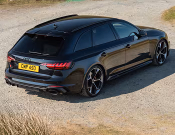 Audi RS 4 Avant competition [UK-spec] (B9) '2023–pr.