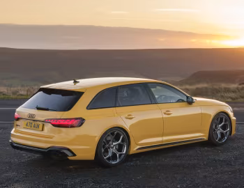Audi RS 4 Avant "edition 25 years" [UK-spec] (B9) '2024–pr.