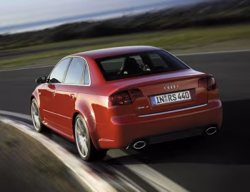 Audi RS 4 Sedan [Worldwide] (B7,8E) '2005–07
