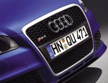 Audi RS 4 Sedan [Worldwide] (B7,8E) '2005–07