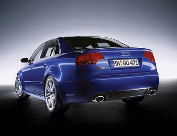 Audi RS 4 Sedan [Worldwide] (B7,8E) '2005–07