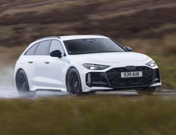 Audi RS 5 Avant [UK-spec] (B10) '2026