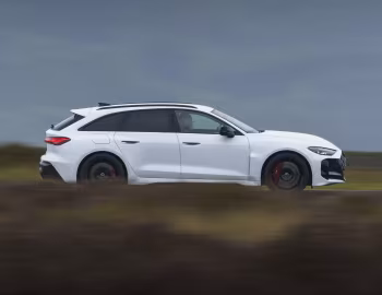 Audi RS 5 Avant [UK-spec] (B10) '2026