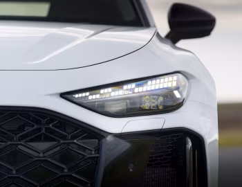 Audi RS 5 Avant [UK-spec] (B10) '2026