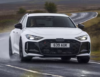 Audi RS 5 Avant [UK-spec] (B10) '2026