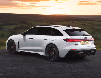 Audi RS 5 Avant [UK-spec] (B10) '2026